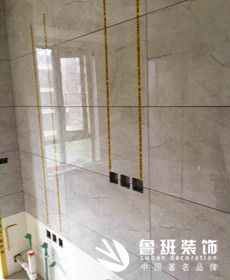 華僑城.天鵝堡五居室歐式風格正在施工